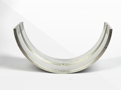 Które łożyska wymagają użycia rękawów wału? 